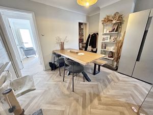 Dining room- click for photo gallery